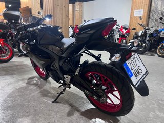 Suzuki GSX-R 125