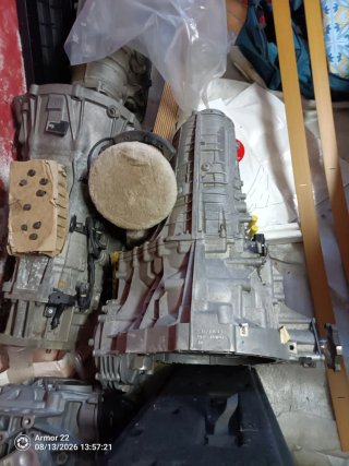 Caja de cambios para piezas o reparar