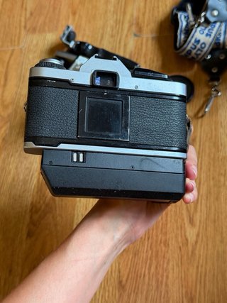 Cámara analógica Olympus OM-20 + Accesorios