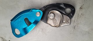 Asegurador Petzl Grigri