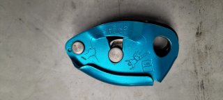 Asegurador Petzl Grigri