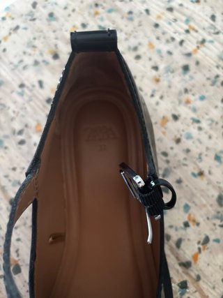 Zapatos Zara negros charol