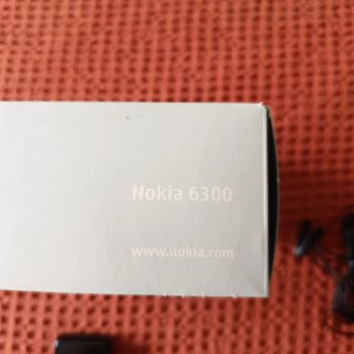 Teléfono Móvil Nokia 6300 Plata