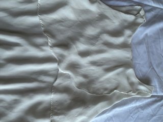 Blusa blanca con volantes