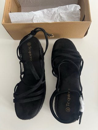 Sandalias cuña negras esparto
