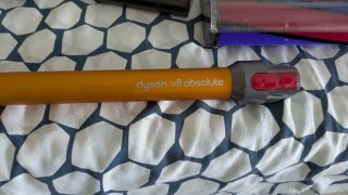 Dyson V8 Absolute aspirador con complementos