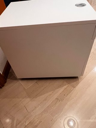Cajonera IKEA GALANT con ruedas y cerradura