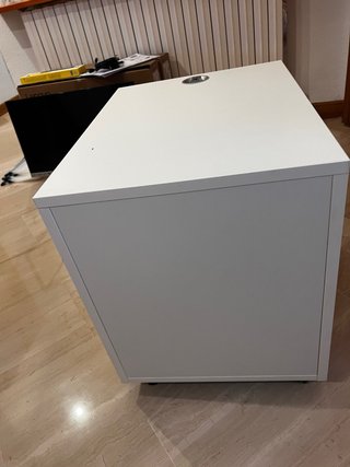 Cajonera IKEA GALANT con ruedas y cerradura