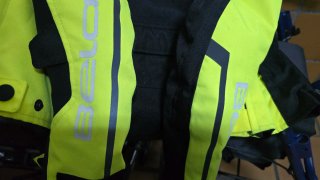 Chaqueta de moto negra talla Mediana chica