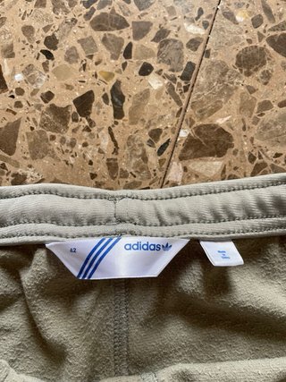 Pantalón corto Adidas vintage 90s