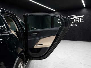 Jaguar XE 2017 Prestige