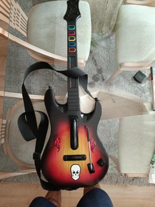 Pack Guitar PS2 Hero 5 + World + Micro + Guitarra