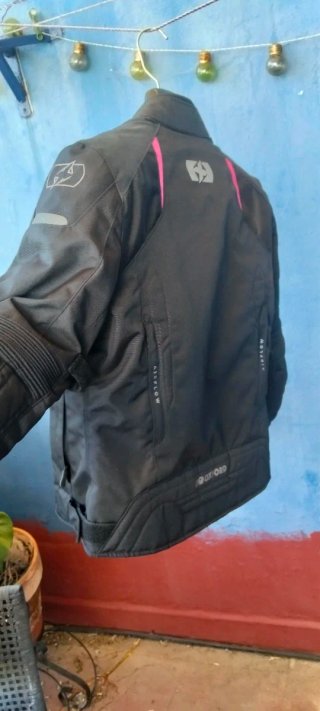 Chaqueta Moto Mujer Talla 12 UK /40 (Nueva)
