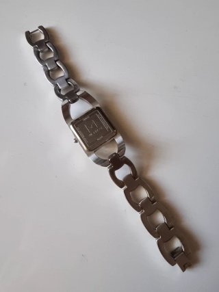 Reloj Viceroy Plata y Blanco Mujer Cuadrado.