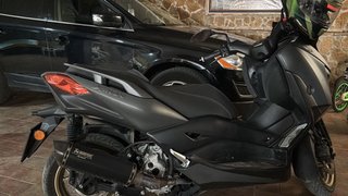 Yamaha XMAX 300 Tech MAX Negra