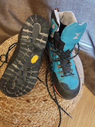 Botas Alpinismo Simond semirrígidas 38