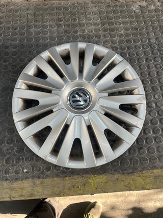Tapacubos Volkswagen Caddy Original