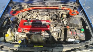 Nissan Sunny  1992
