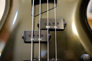 Bajo Ibanez SDGR SR1000E