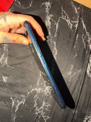 Vivo Y11S para reparar o piezas
