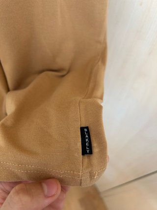 Camiseta Blakely Ocre Talla M