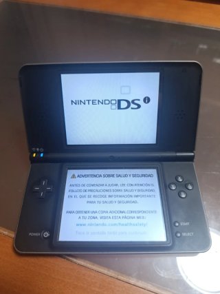 Nintendo DSi XL Negra