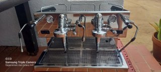 Cafetera ECM Controvento multicaldera  2 grupos