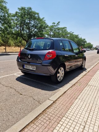 Renault Clio 2006