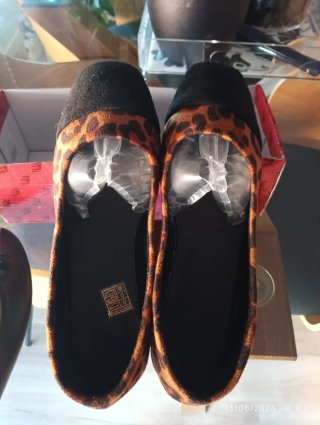 Zapatos planos 2 pares CLAUDIA GHIzzANI talla 38