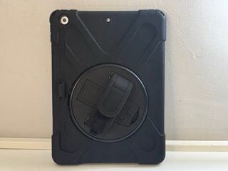 iPad 9ª Gen 64GB Wi-Fi + Celular + Funda