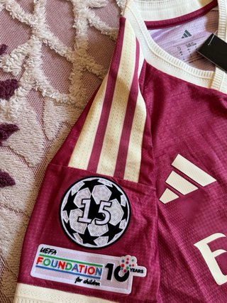Camiseta Real Madrid 3ª Equipación Talla S