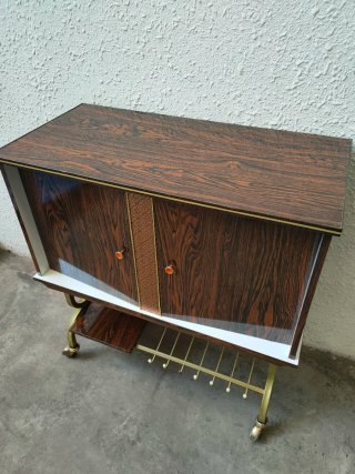 Alquiler Aparador Bar Revistero Mid Century