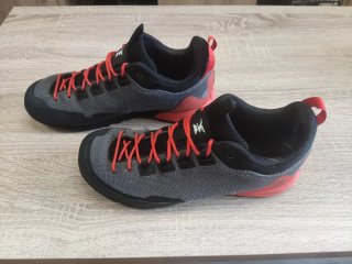 Simond Edge Zapatillas Aproximación