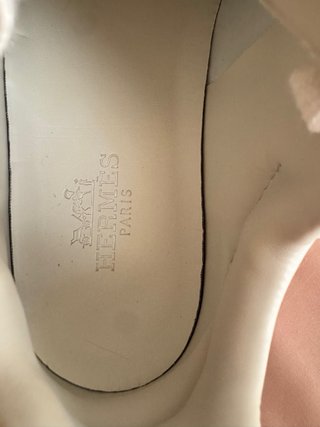 Deportivas beige y blancas