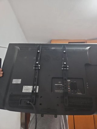 Televisor LG Negro