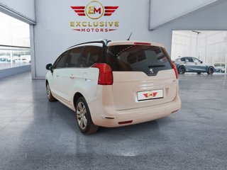 Peugeot 5008 2015