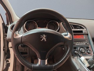 Peugeot 5008 2015