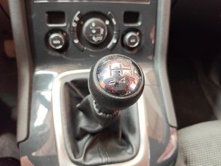Peugeot 5008 2015