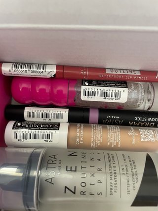 Lote Maquillaje Astra