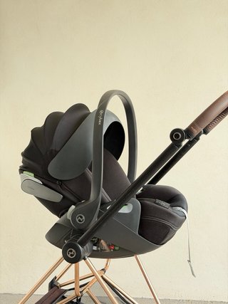 Cybex Mios Silla + Capazo + Huevito Negro