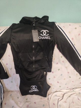 Conjunto deportivo mujer Chanel