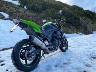Kawasaki Z750 Naked Verde Negra