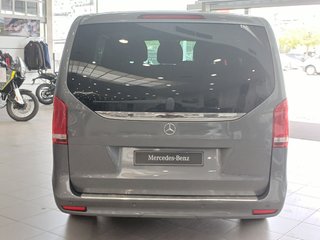 Mercedes-Benz Clase V 300 D-2023