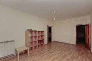 Piso en venta en El Camp de l'Arpa del Clot en Barcelona