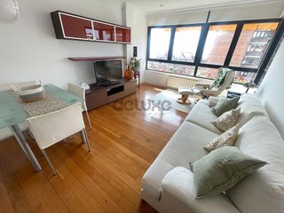 Piso en alquiler en Valdenoja - La Pereda en Santander