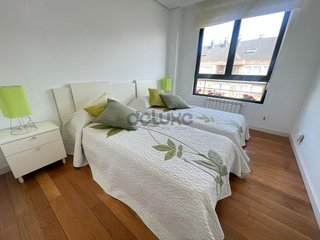 Piso en alquiler en Valdenoja - La Pereda en Santander