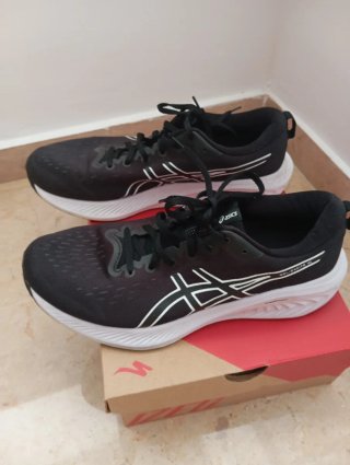 Zapatillas ASICS Gel-Excite 10 Talla 44.5