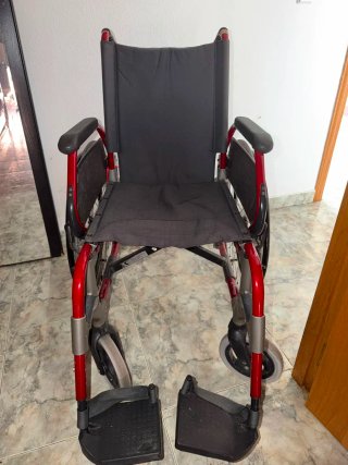 Silla de ruedas Breezy premium