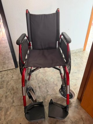 Silla de ruedas Breezy premium