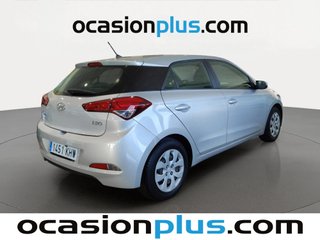 Hyundai i20 1.2 MPI Essence 62 kW (84 CV)